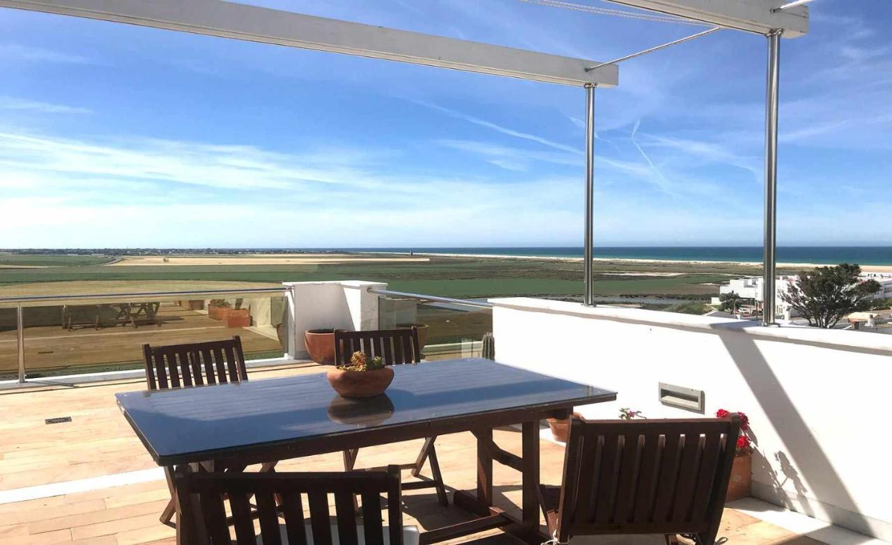 Marina 1 Atico De Lujo Independiente Vistas Al Mar Conil De La Frontera Εξωτερικό φωτογραφία